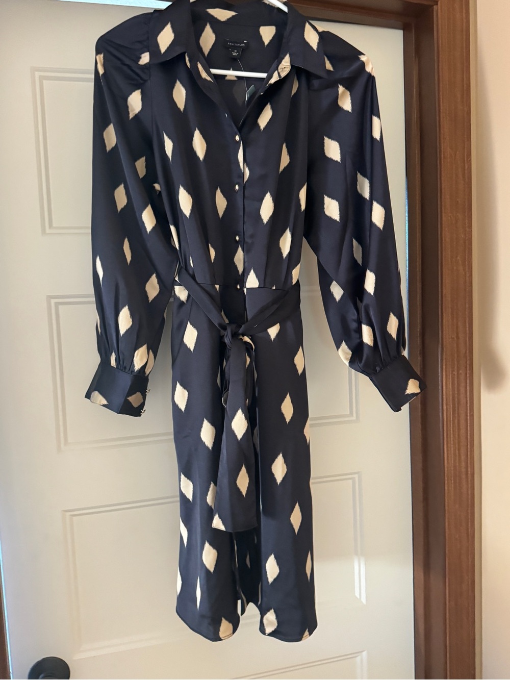 Ann Taylor Navy Shirt Dress with Cream Diamond Motif and Tie Waist